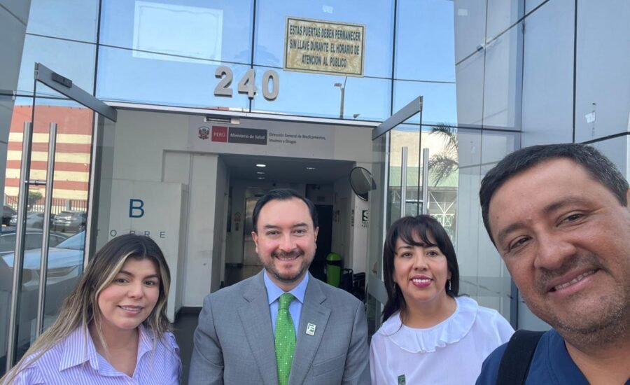 Reunión en DIGEMID con Farmakonsuma